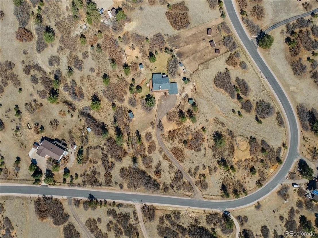 Photo of 847 Coronado Dr