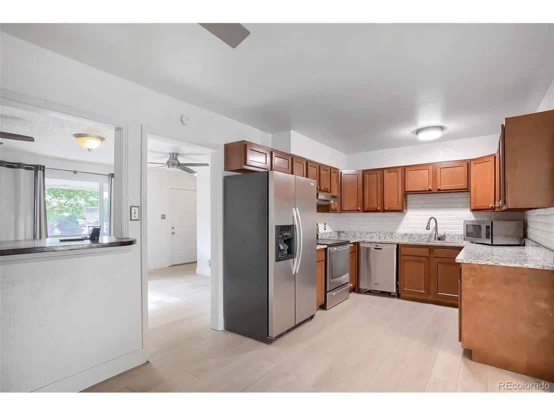 Photo of 5542 Sable St