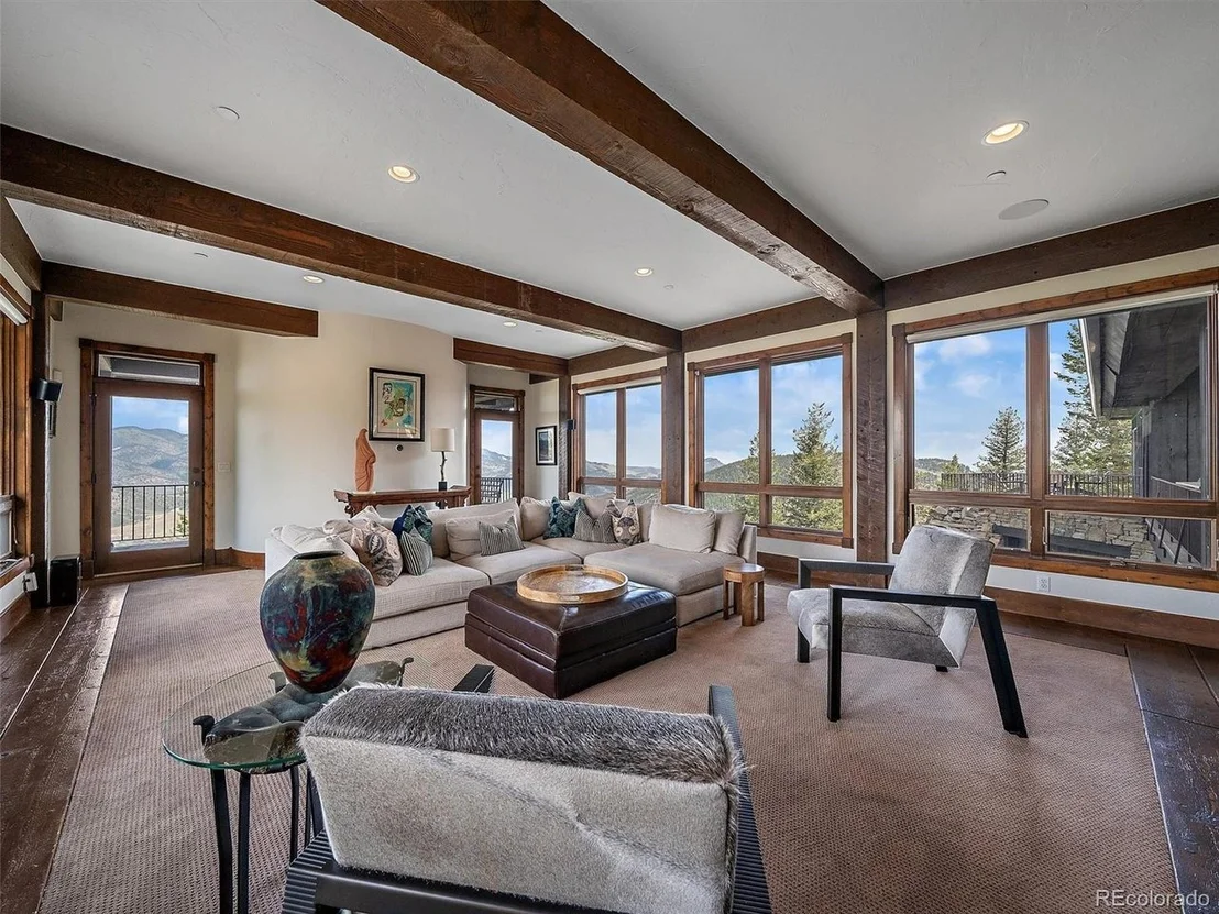 Photo of 221 Halter Way
