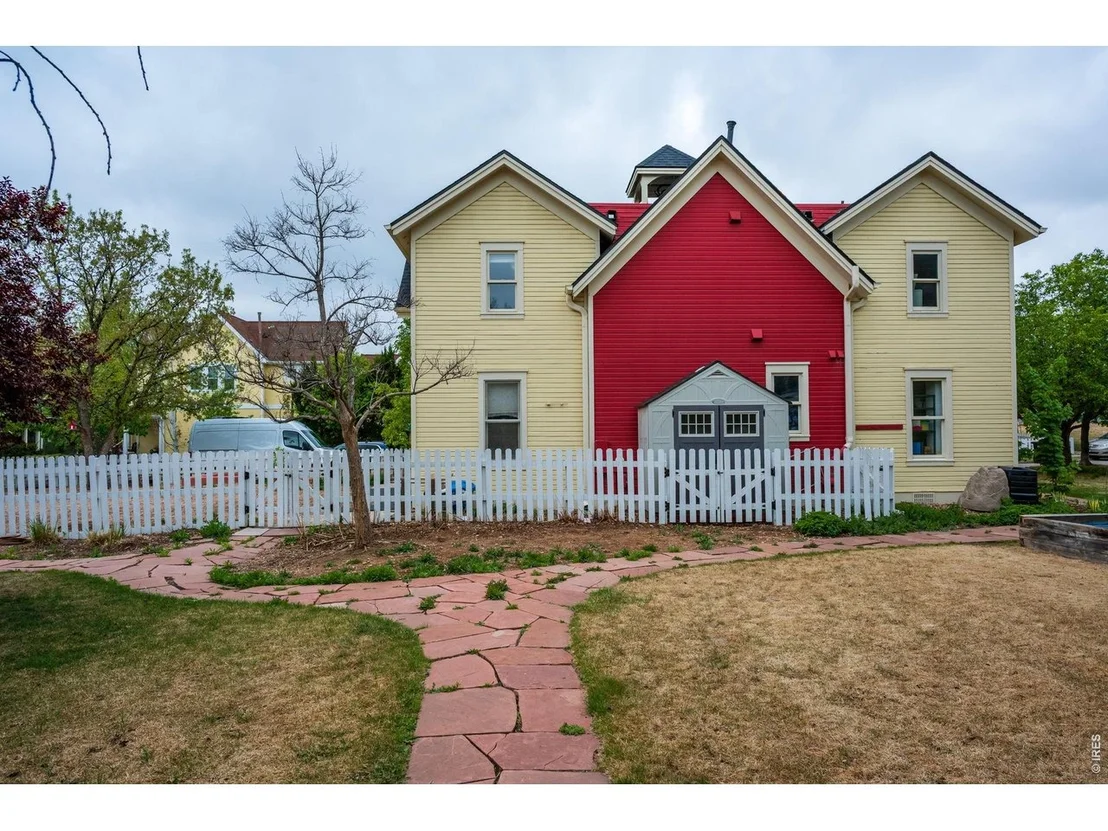 Photo of 2612 Thornbird Pl