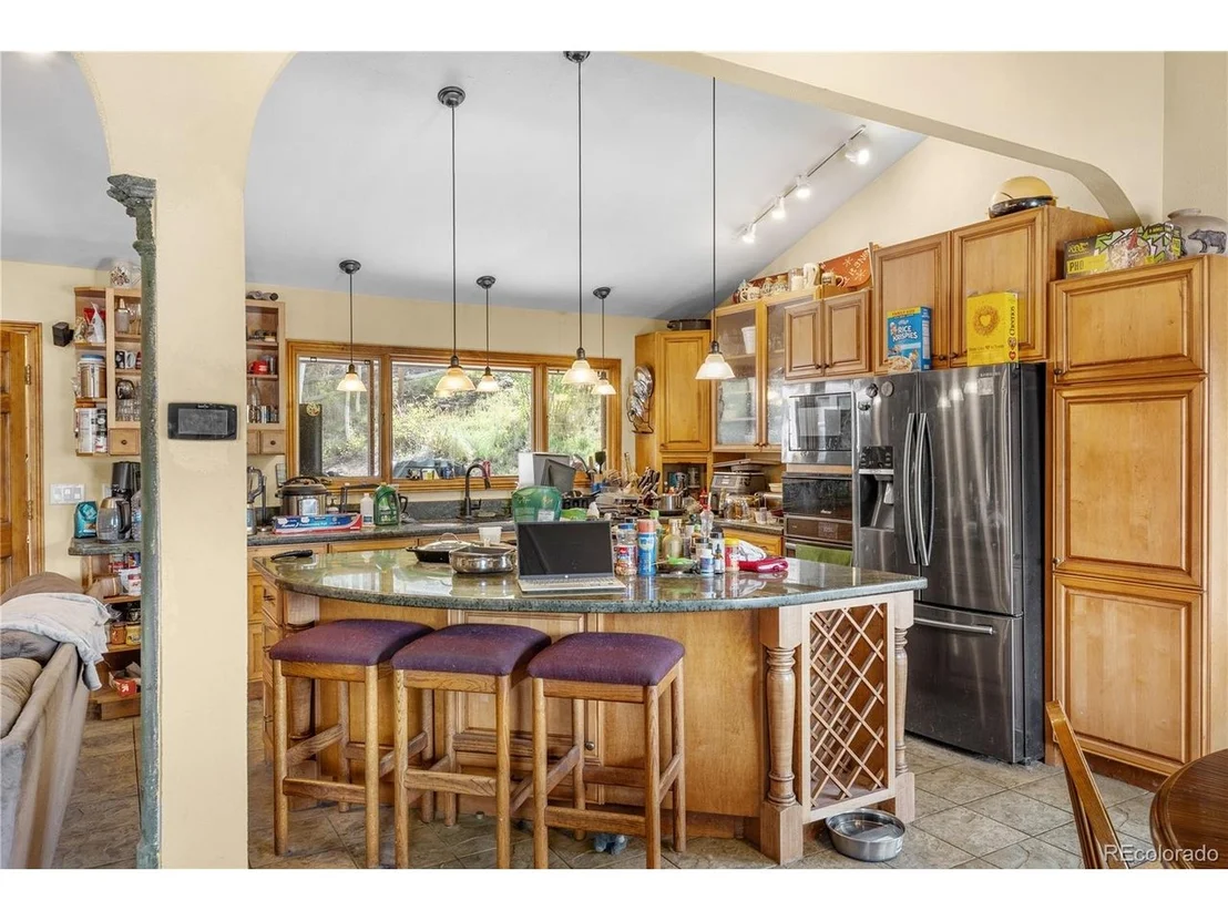 Photo of 208 Deer Path Rd