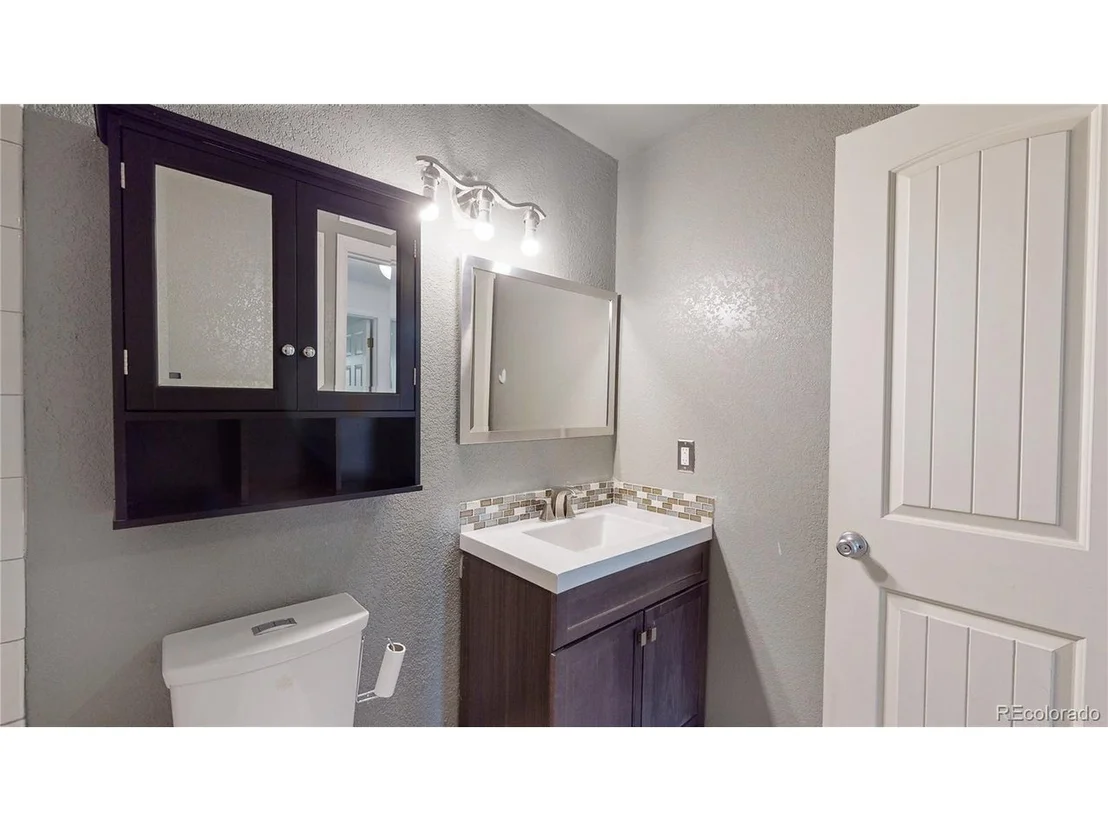Photo of 4974 S Dunkirk Way