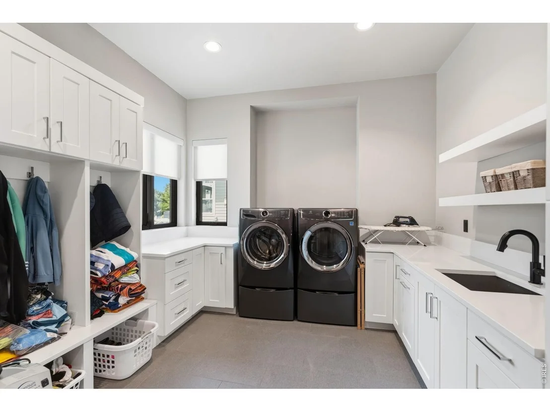 Photo of 1813 Seashell Ct