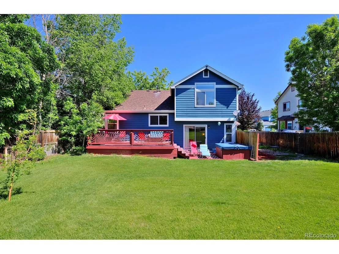 Photo of 372 Oak Ln