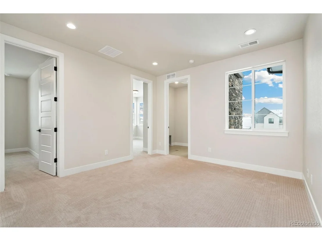 Photo of 1725 Lucent Ct