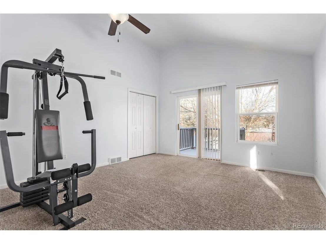 Photo of 257 Wadsworth Cir