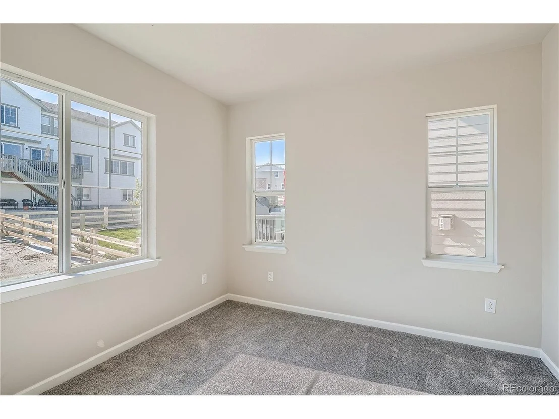 Photo of 2561 Lupton Ln