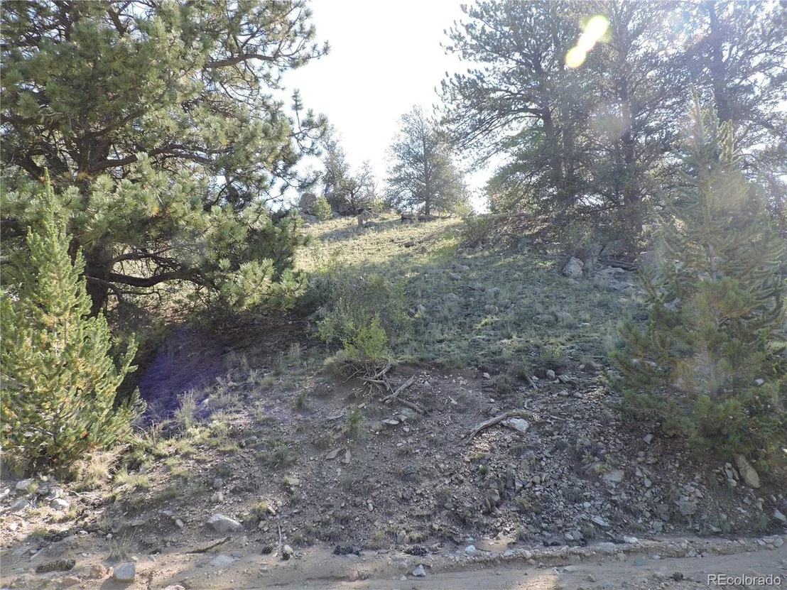 Photo of 640 Arapaho Trl
