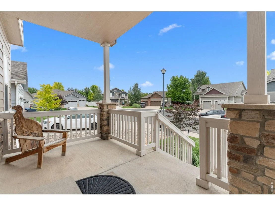 Photo of 562 Dakota Ct
