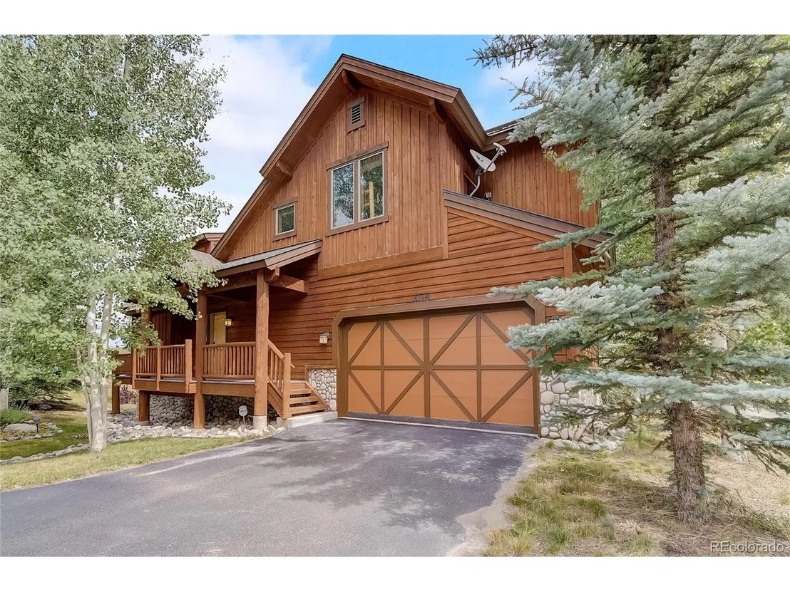Photo of 406 Kestrel Ln