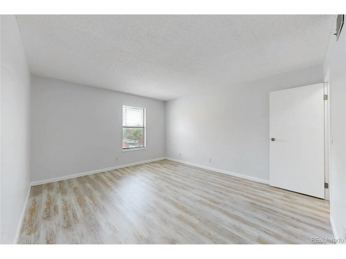 Photo of Unit 308 at 211 Wright St