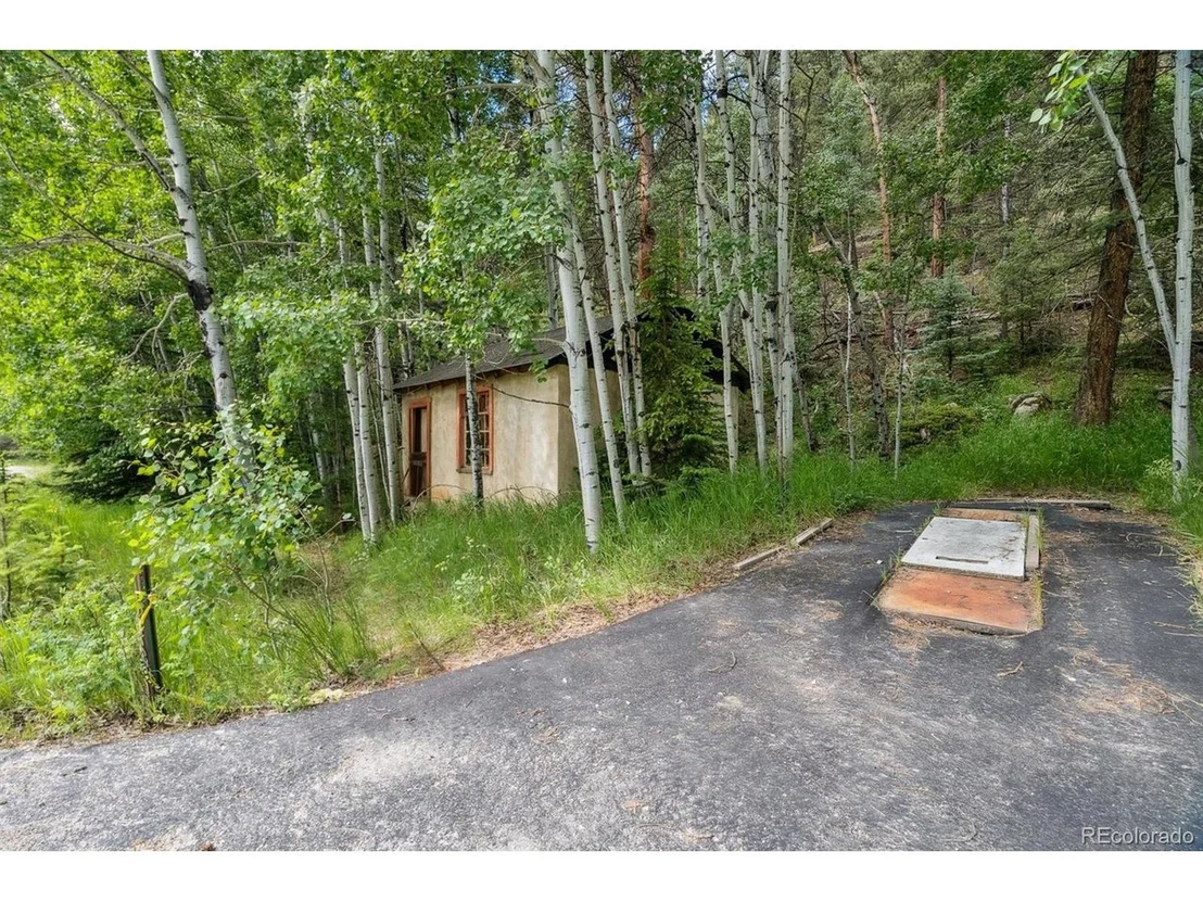 Photo of 3909 County Road 72