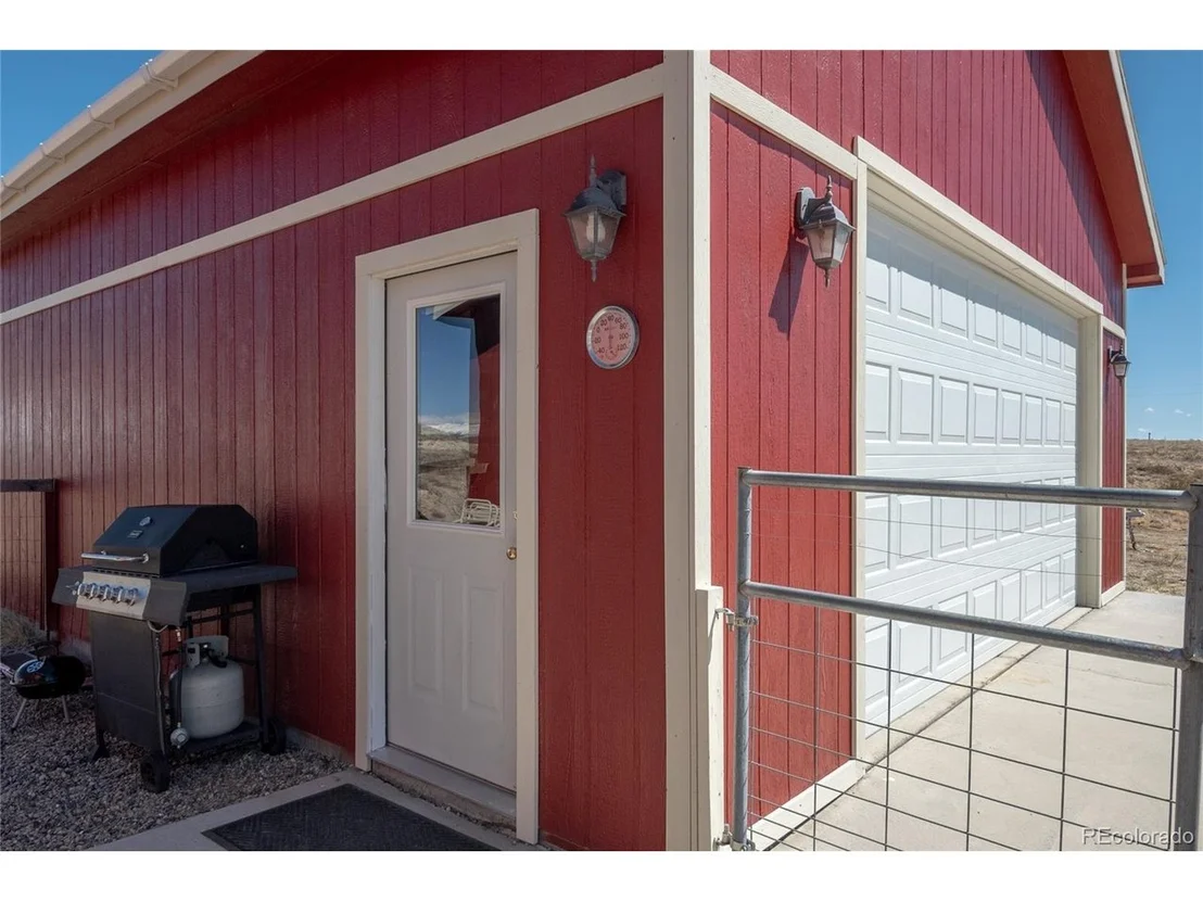 Photo of 261 Bridle Path