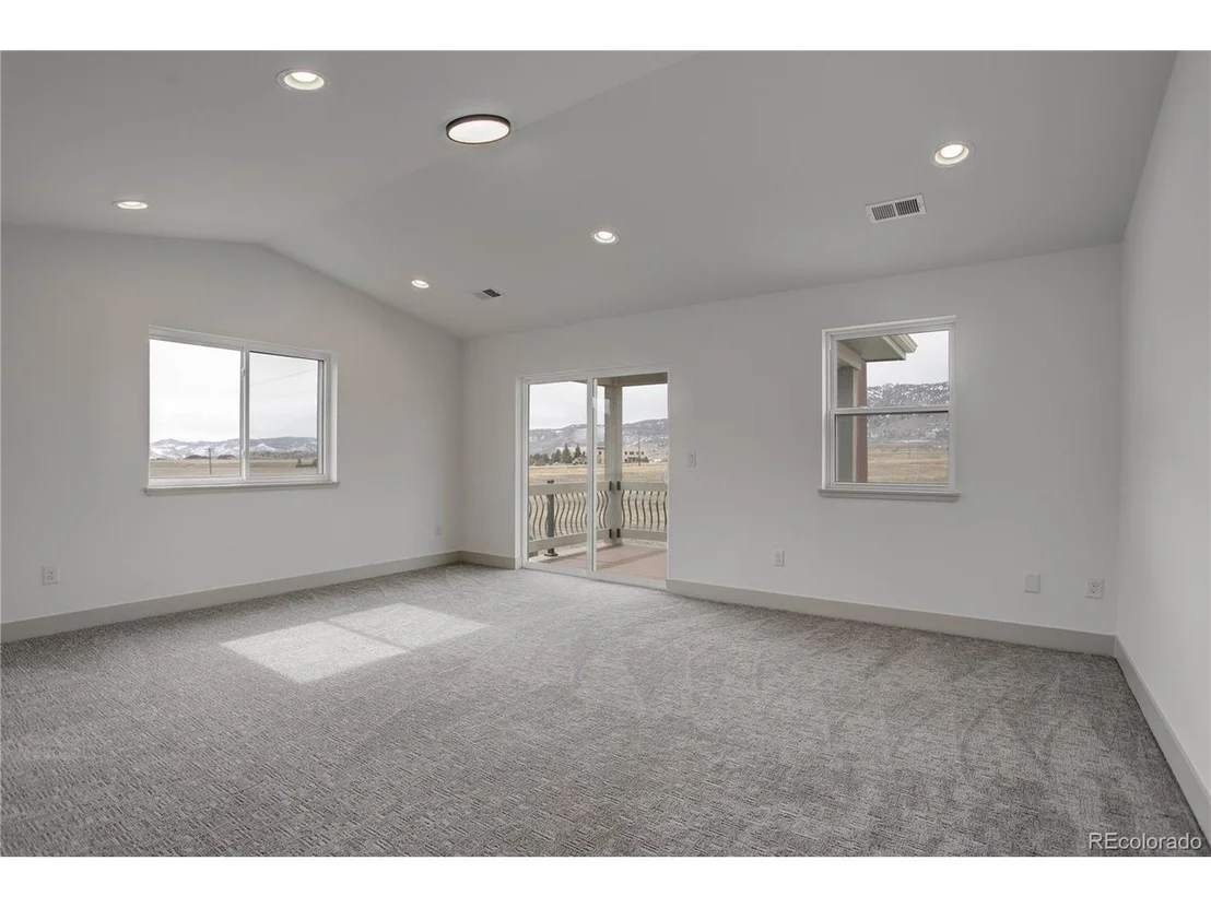 Photo of 9377 Iron Mountain Way