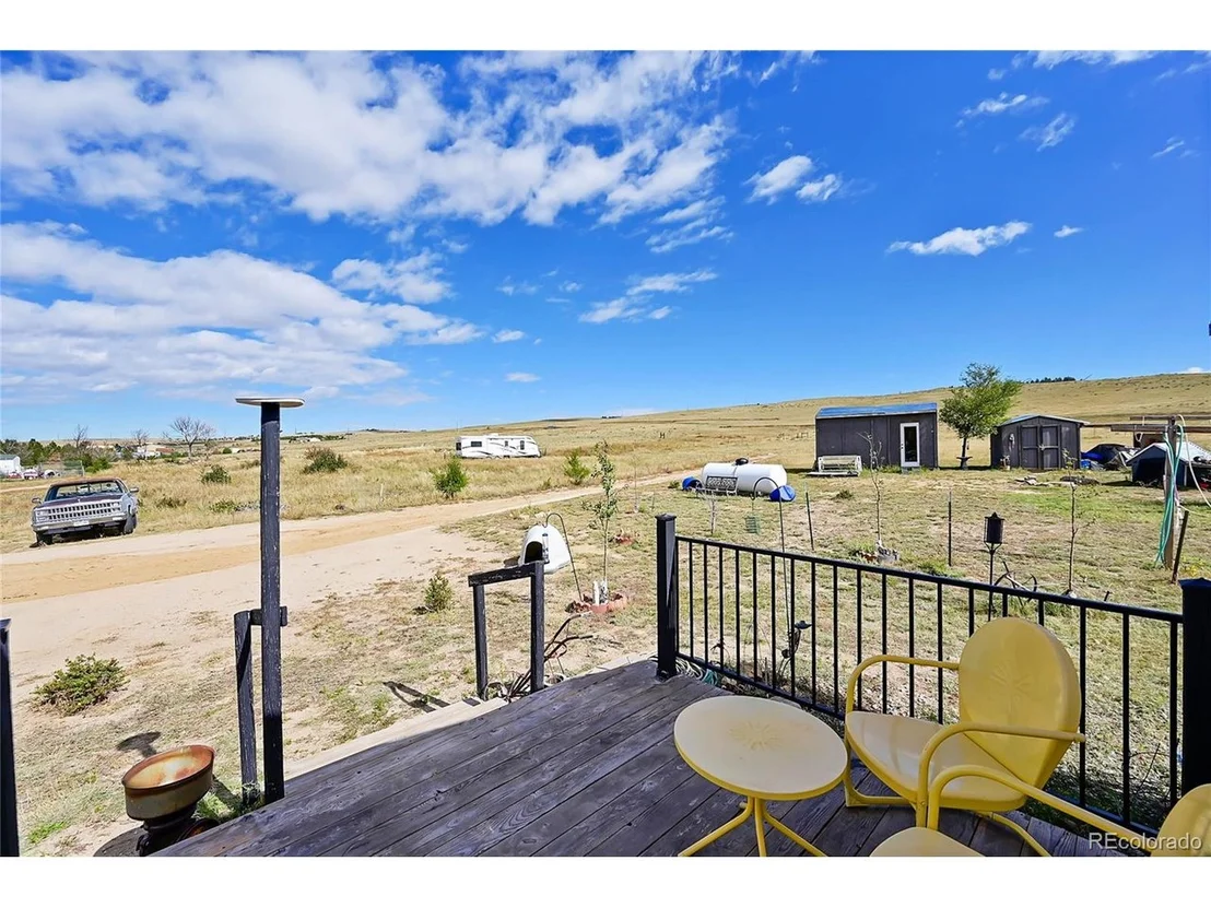Photo of 9375 Soap Weed Rd