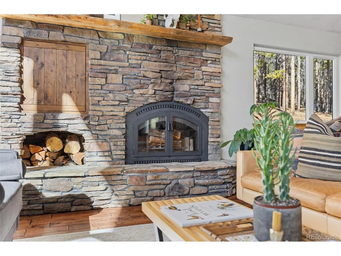 Photo of 32663 Donna Dr