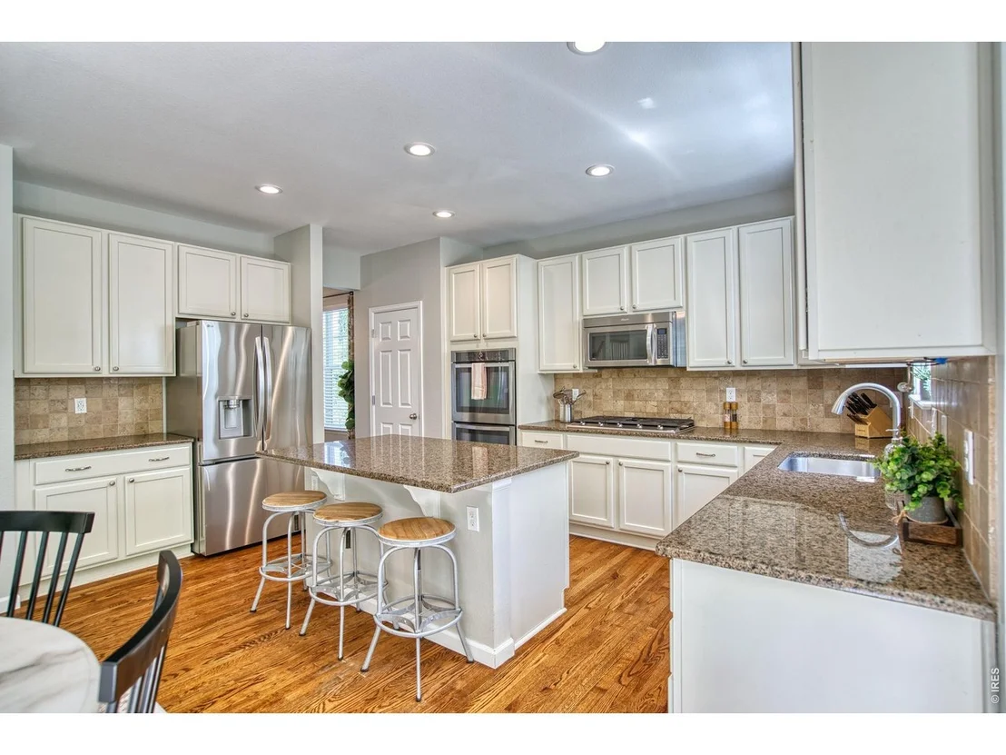 Photo of 4933 Eagan Cir