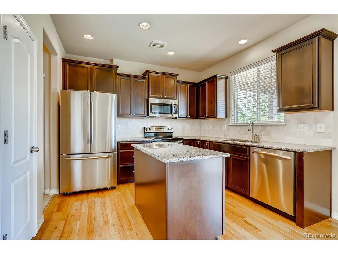 Photo of 15805 Savory Cir