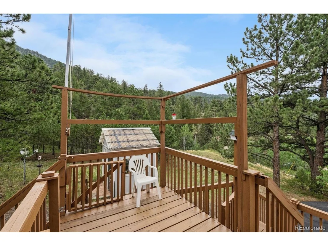 Photo of 225 Hell Canyon Rd