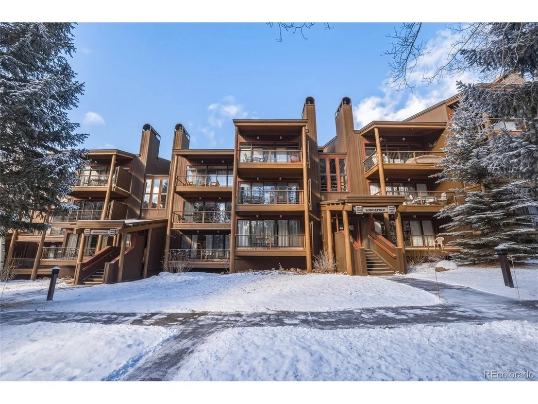 Photo of Unit 2015 at 21700 US Highway 6