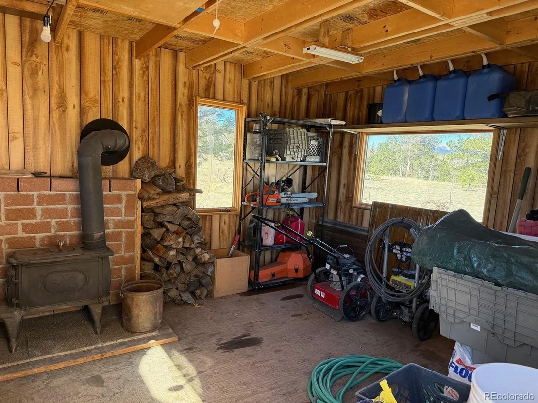 Photo of 909 Pitchfork Rd