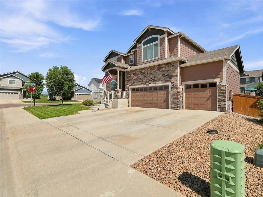 Photo of 1298 Wild Basin Rd