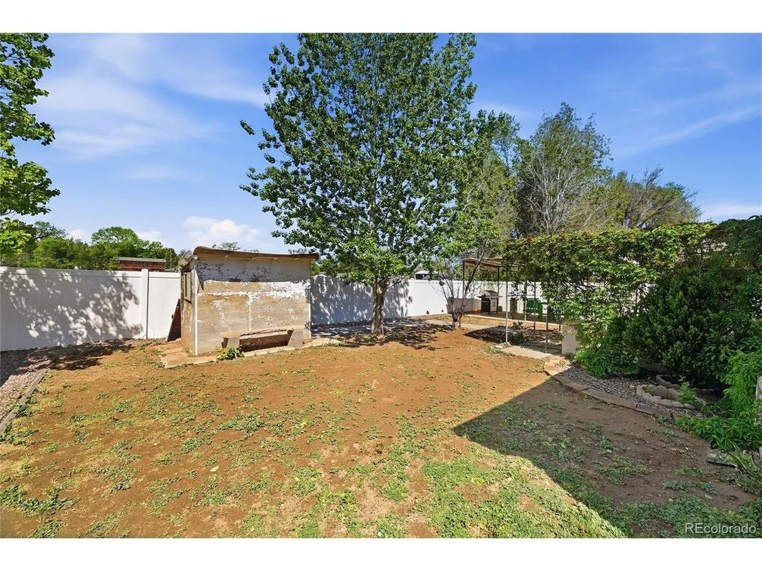 Photo of 123 24th Ave