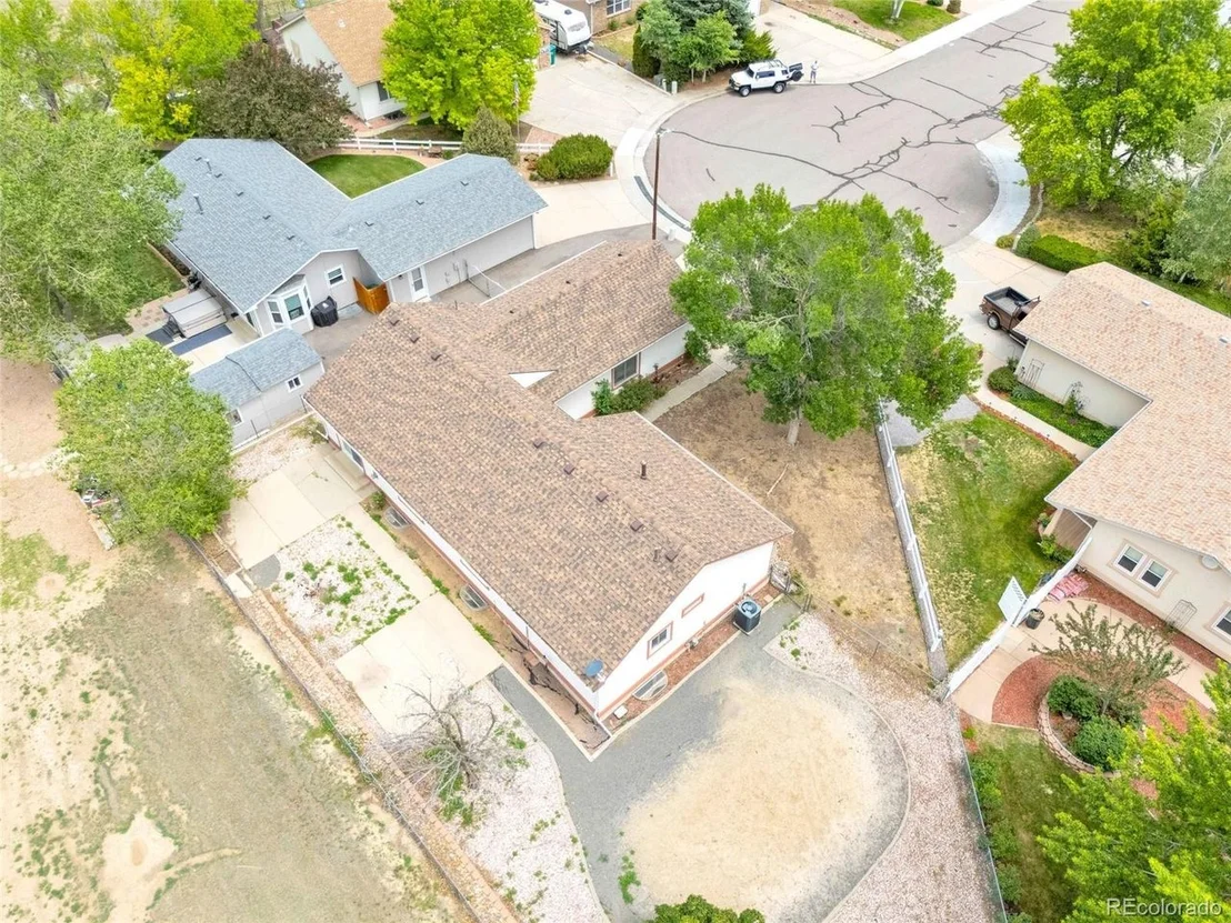 Photo of 35 Sunset Ct