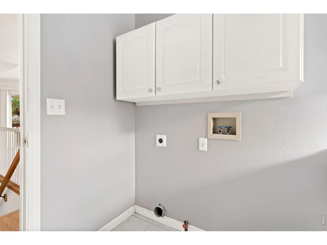 Photo of 910 N 7th Pl