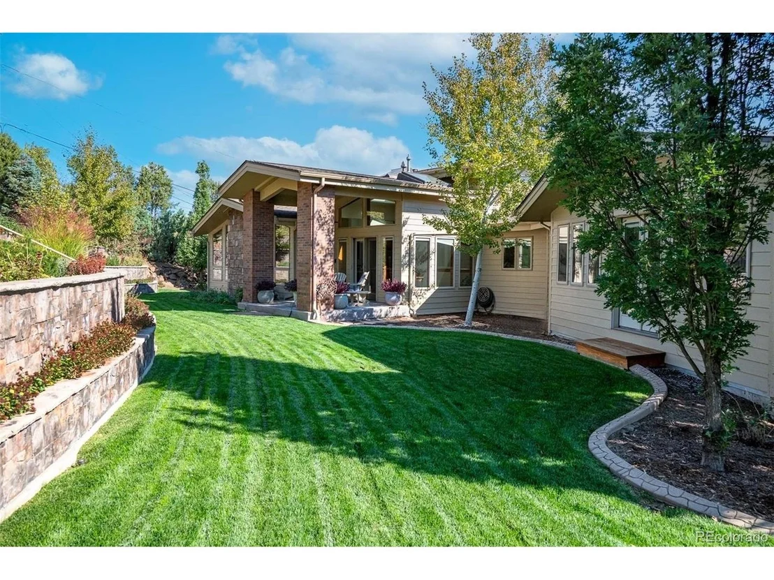 Photo of 2289 Old Quarry Rd