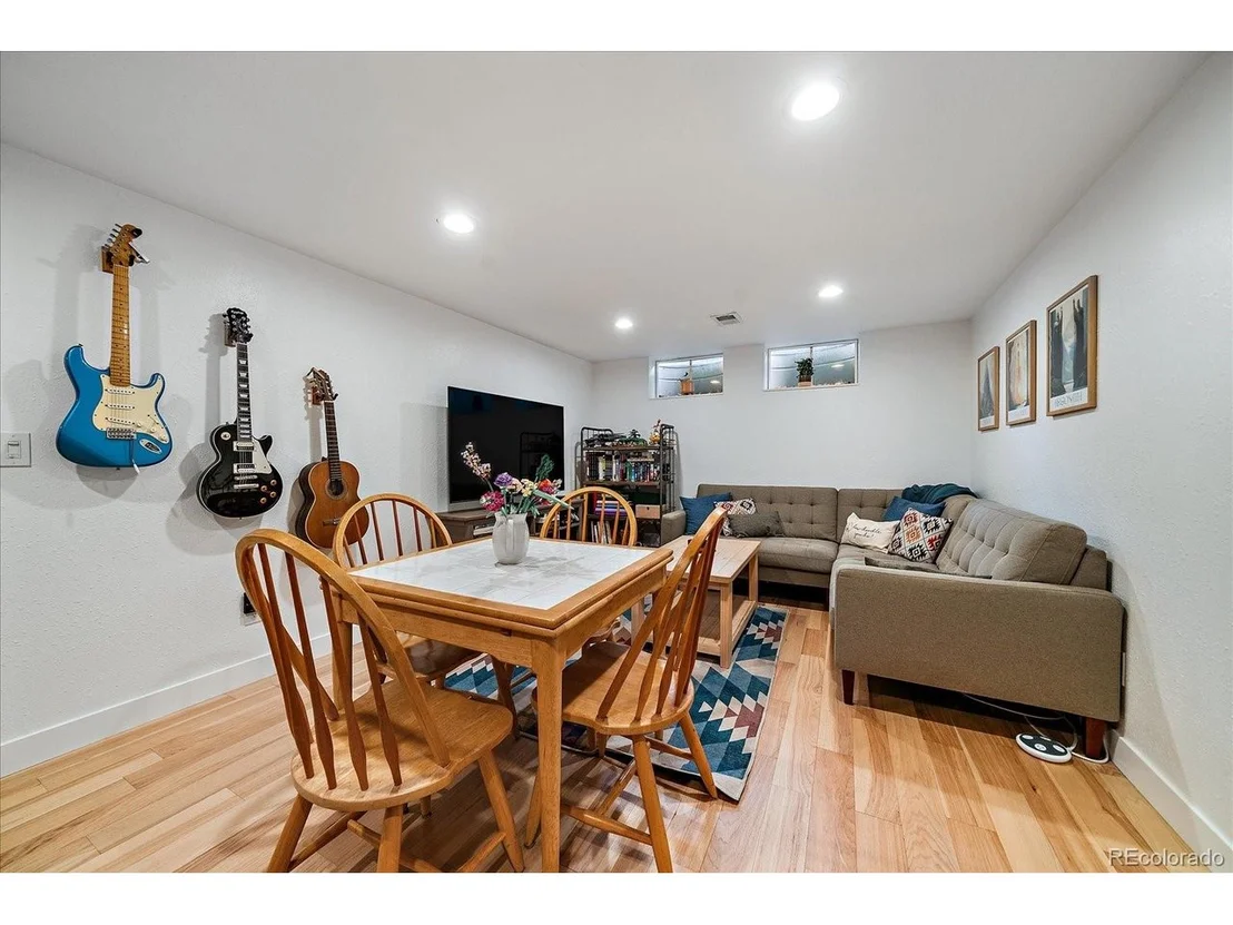 Photo of 5440 Hoyt Dr