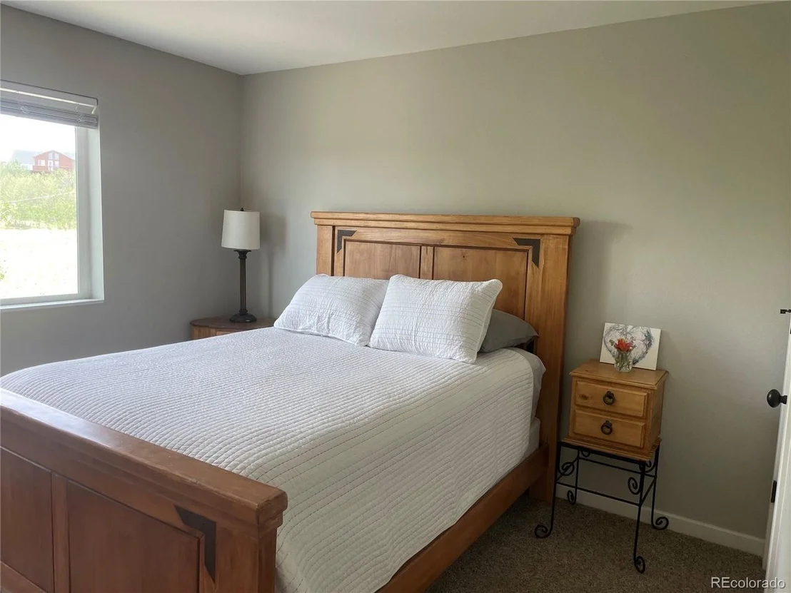 Photo of 69 Noxibee Ct