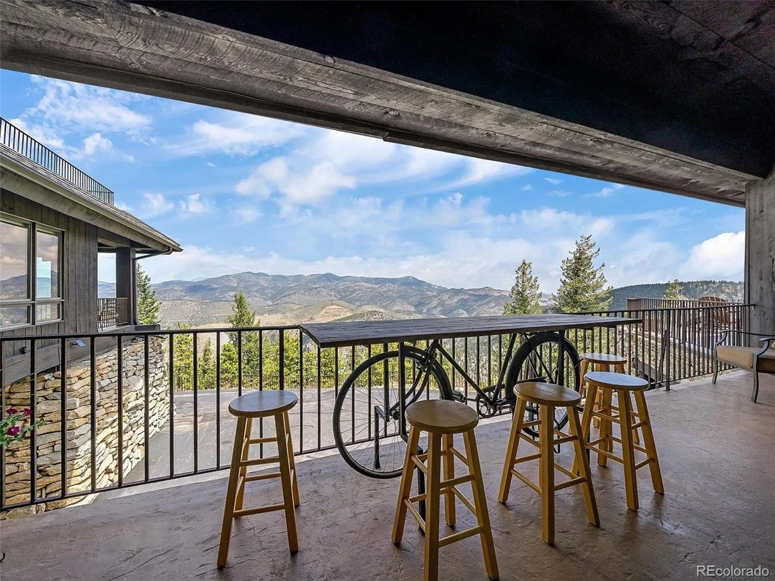 Photo of 221 Halter Way