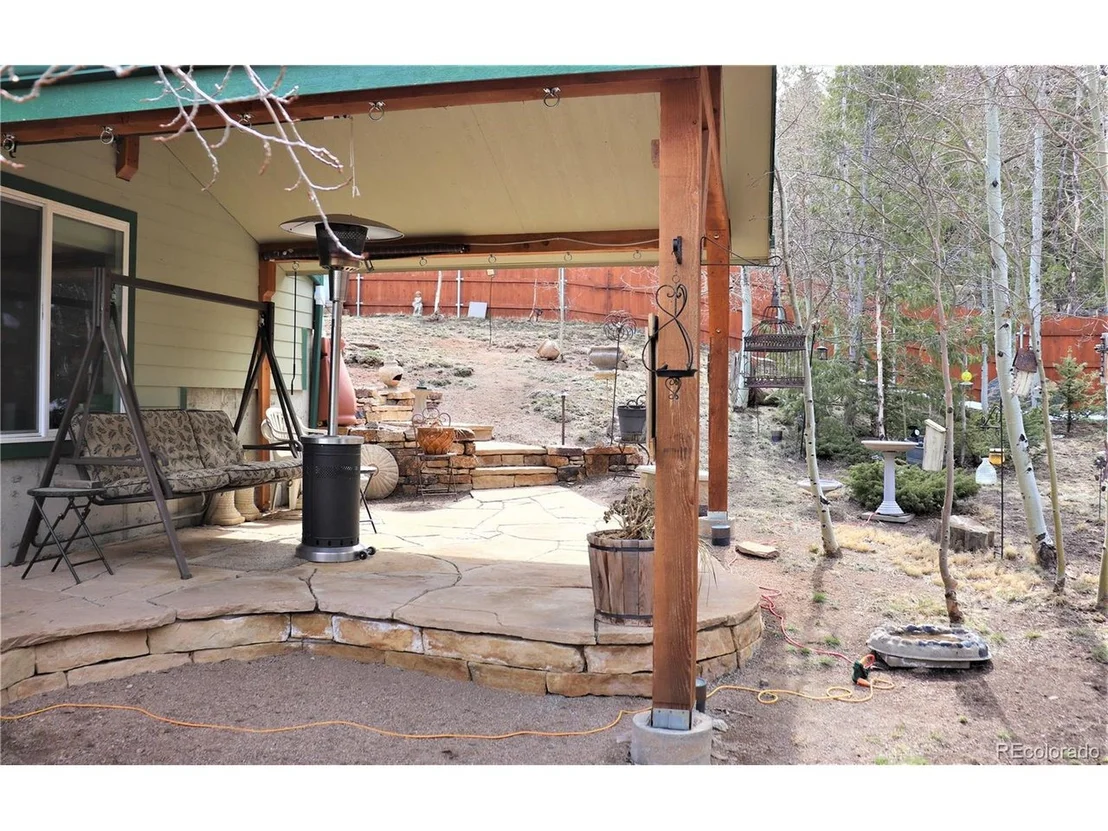 Photo of 1553 Bridle Path