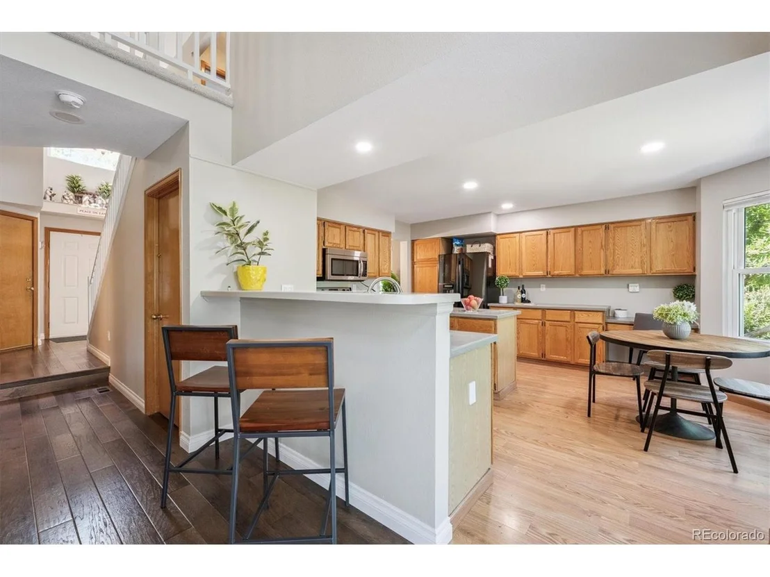 Photo of 6715 W 97th Cir