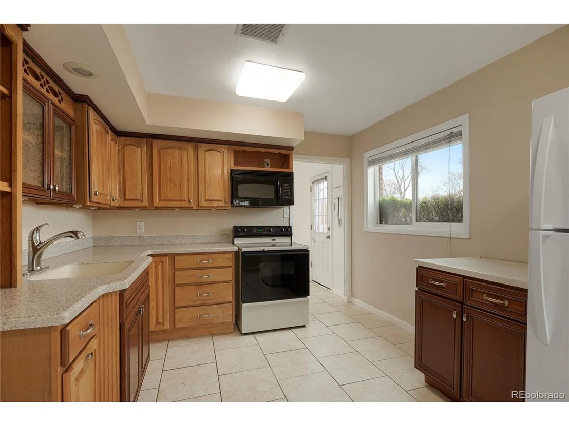 Photo of 9100 Hoffman Way