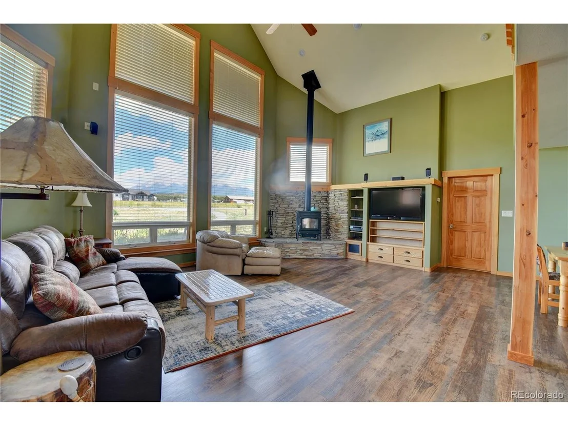 Photo of 8250 Windmill Ln