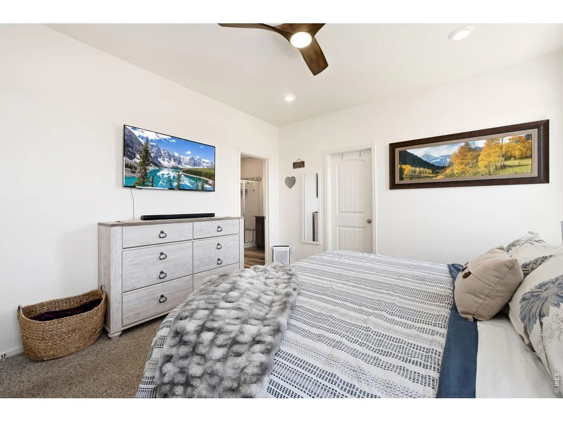 Photo of 12791 Crane River Dr
