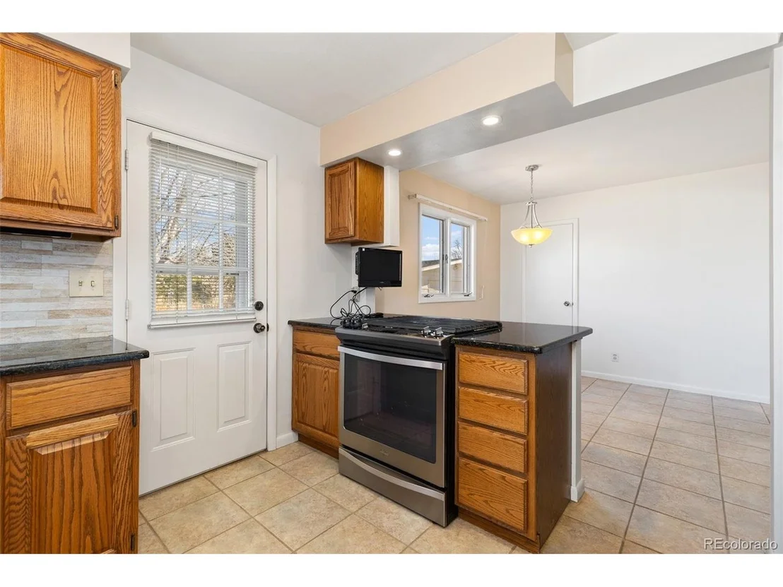 Photo of 2318 Sunset Ln