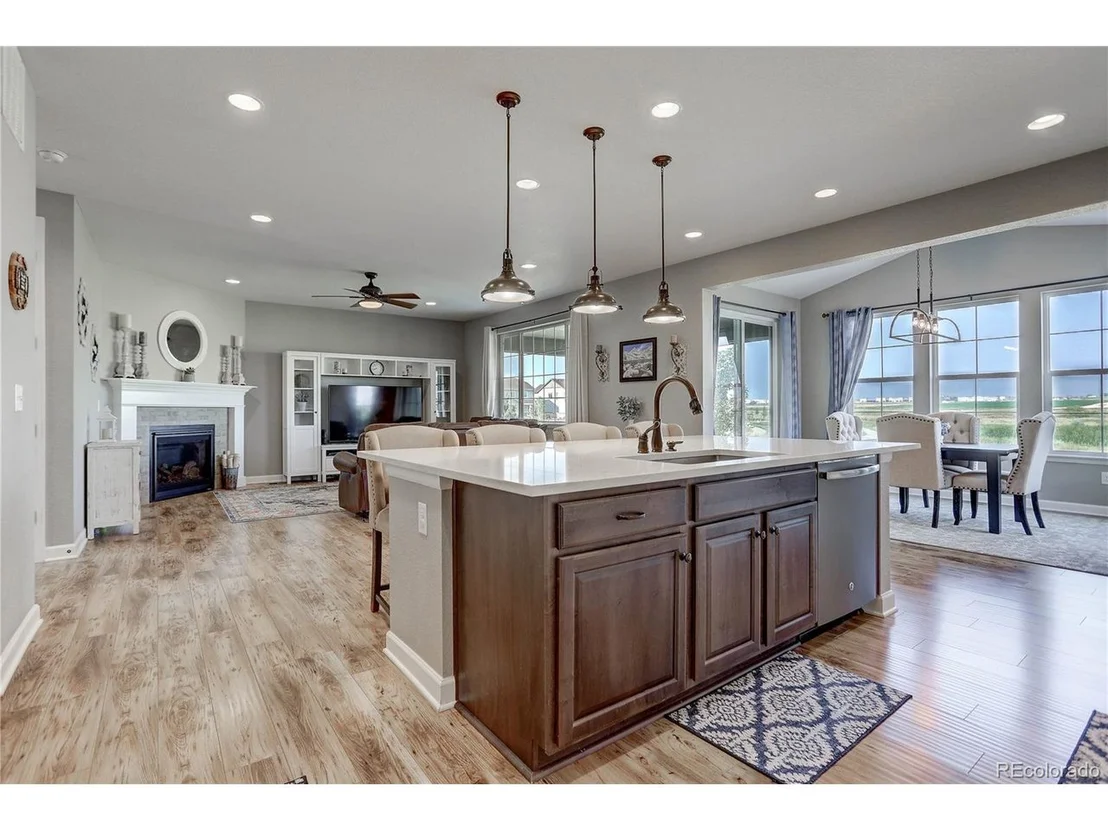 Photo of 15137 Vine Way