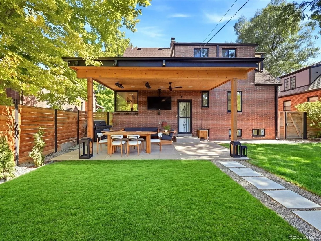 Photo of 2335 Kearney St