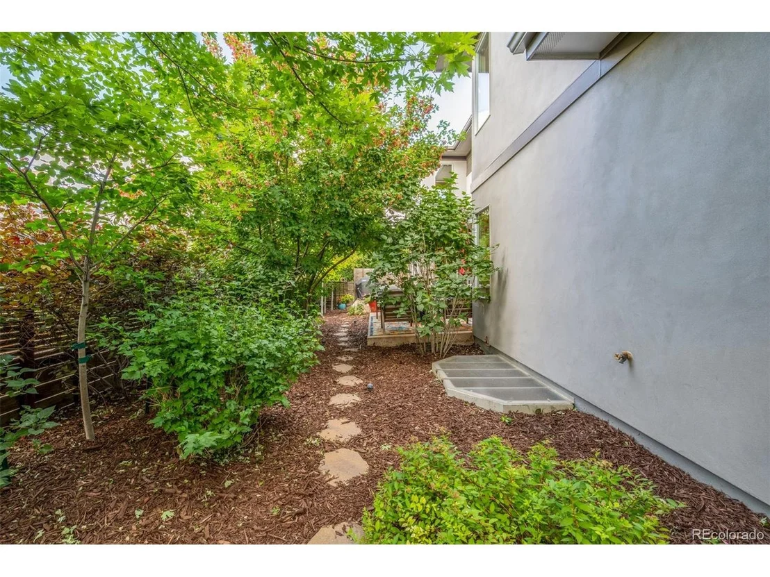 Photo of 6761 Alan Dr