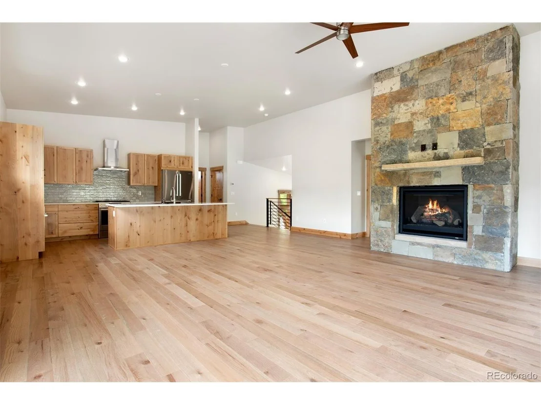 Photo of 182 Vendette Rd