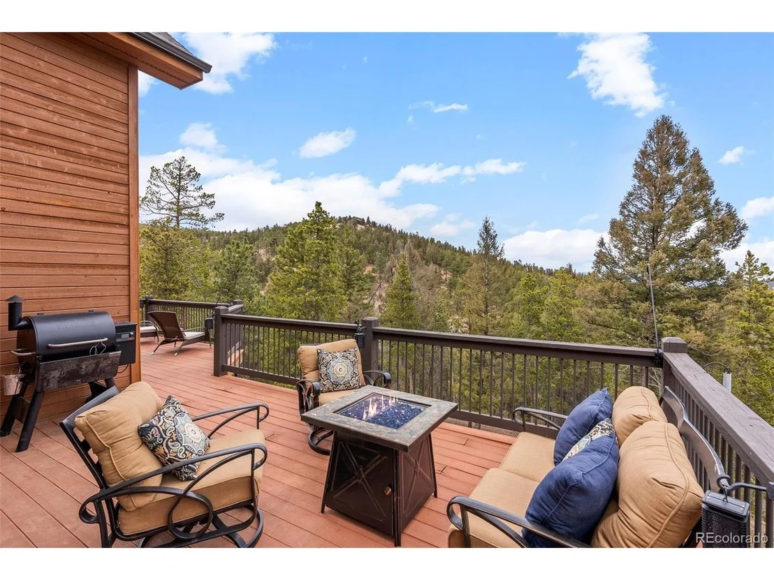 Photo of 11272 Belle Meade Dr