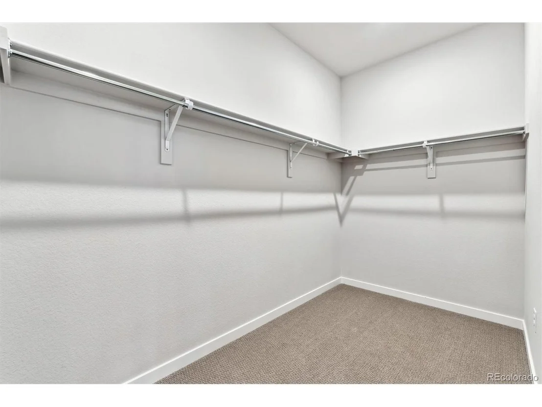Photo of 1400 Colony Dr