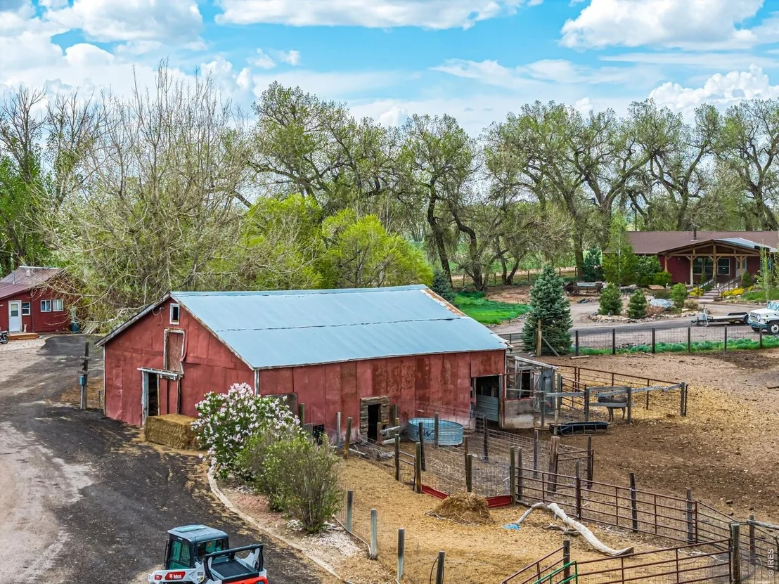 Photo of 40078 County Road 23