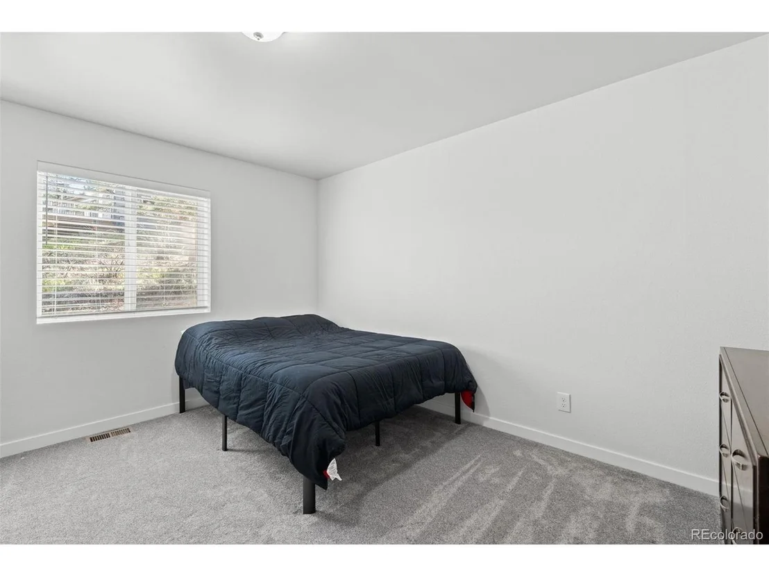 Photo of 125 Sun Way