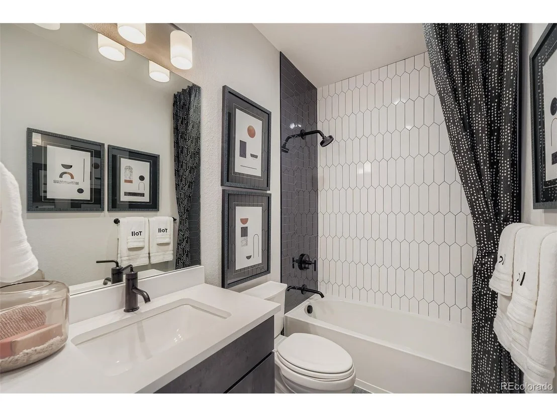 Photo of 720 Promenade Dr