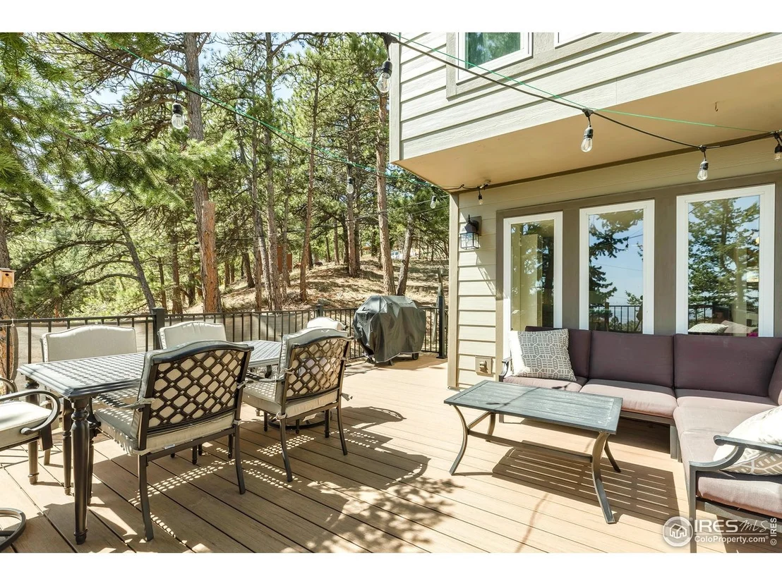 Photo of 287 Brook Cir