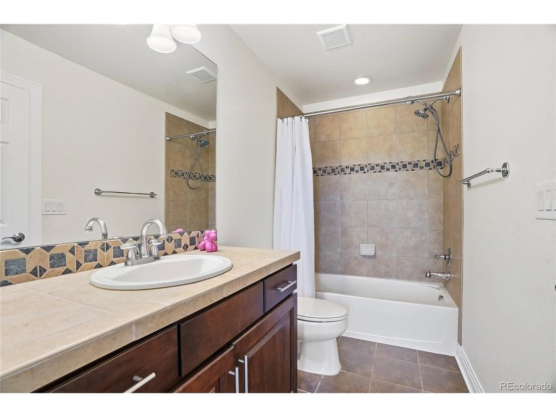 Photo of 5168 Silver Feather Cir